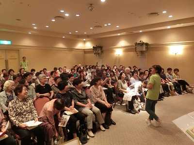 あだち団塊ネット サエラ 歌声喫茶 ｉｎ 第１１回またあした 動画 あだち協働パートナーサイト